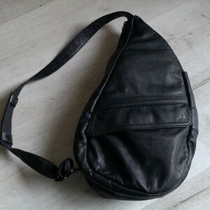 AmeriBag Healthy Back Bag Black Leather swing travel backpack large compartments